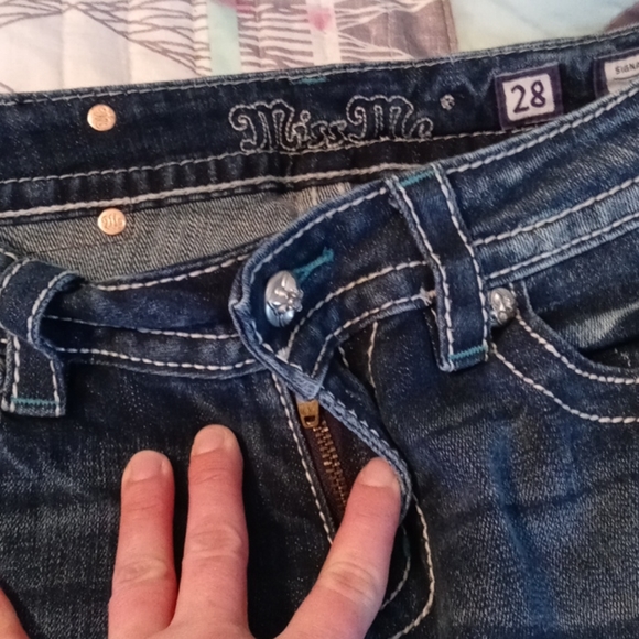 Miss me Jeans 28 regular barley worn - Picture 3 of 8